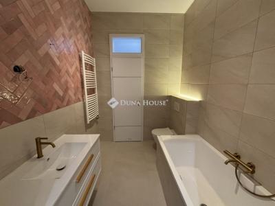Eladó lakás Kecskemét