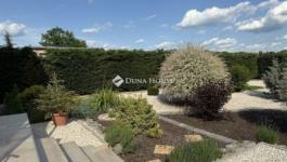 Eladó családi ház Péteri