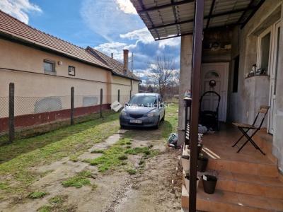 Eladó családi ház Monor