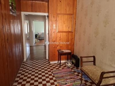 Eladó családi ház Budapest