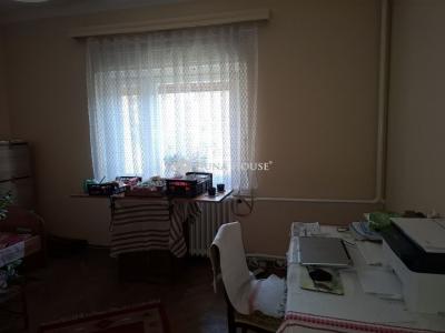 Eladó családi ház Budapest