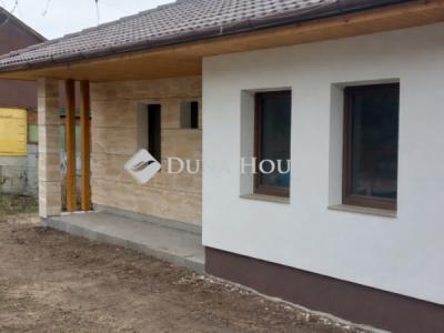 Eladó családi ház Budapest