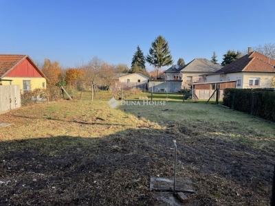 Eladó családi ház Monor