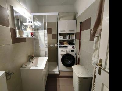 Eladó lakás Hatvan