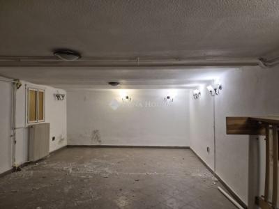 Eladó családi ház Budapest