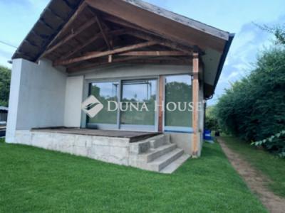 Eladó családi ház Csörög