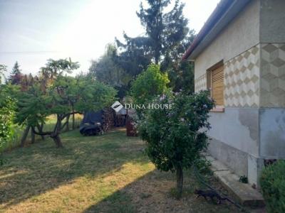 Eladó családi ház Kosd