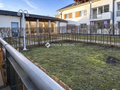 Eladó lakás Veresegyház