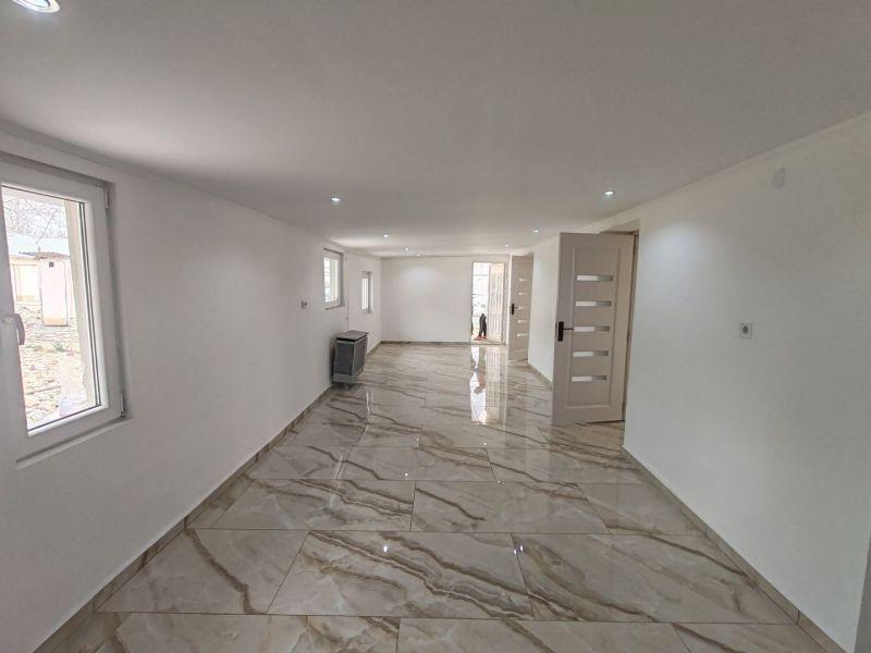 Eladó ház Csongrád