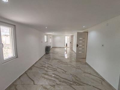 Eladó ház Csongrád