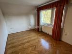 Eladó családi ház Budapest