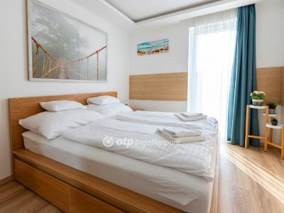 Eladó lakás Balatonkenese