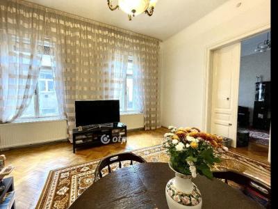 Eladó lakás Budapest