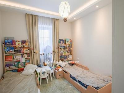 Eladó lakás Balatonkenese