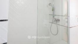 Eladó lakás Balatonkenese