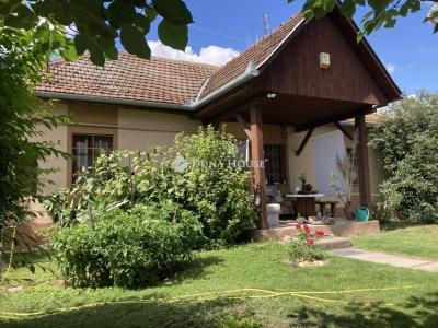 Eladó családi ház Kecskemét