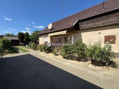 Eladó családi ház Kecskemét