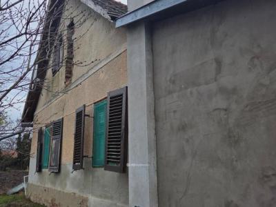 Eladó családi ház Mezőhegyes