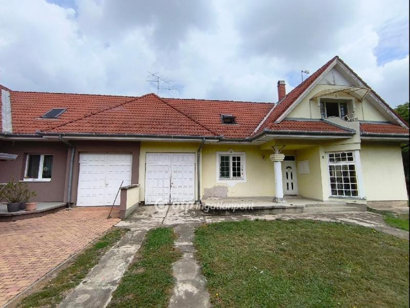 Eladó ikerház Orosháza