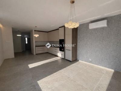 Eladó lakás Kecskemét