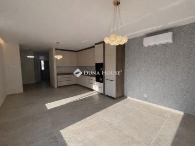 Eladó lakás Kecskemét