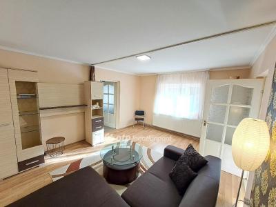 Eladó lakás Kecskemét