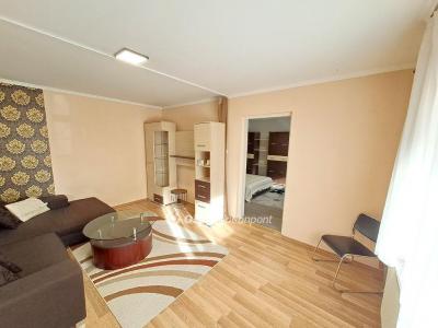 Eladó lakás Kecskemét