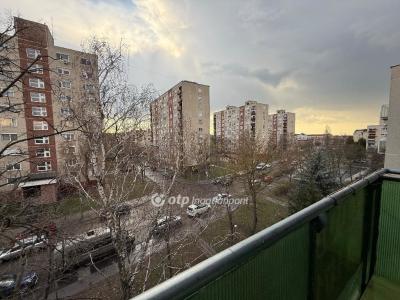 Eladó lakás Kecskemét