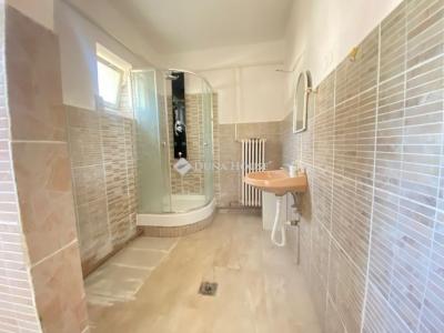 Eladó családi ház Budapest