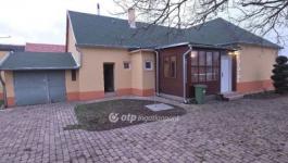 Eladó családi ház Nemeskocs