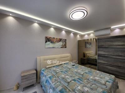 Eladó lakás Siófok