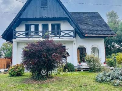 Eladó családi ház Harkány