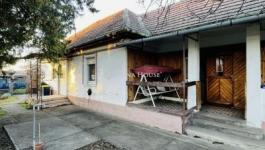 Eladó családi ház Tápiószecső