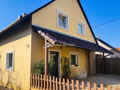 Eladó családi ház Pécs