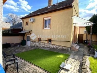 Eladó családi ház Pécs