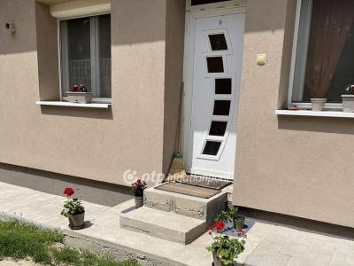 Eladó családi ház Kajászó