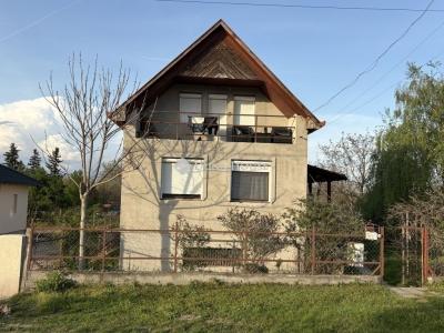 Eladó családi ház Tápiószecső