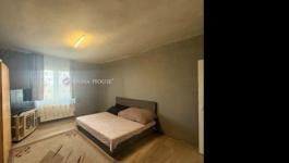 Eladó családi ház Úri