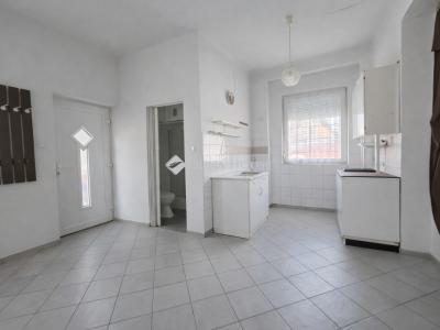 Eladó lakás Gyömrő