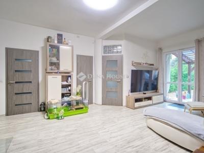 Eladó családi ház Budapest