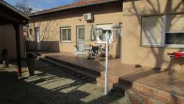 Eladó családi ház Budapest