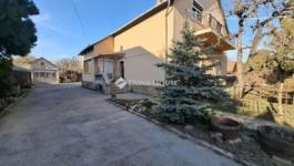 Eladó családi ház Budapest