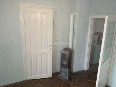 Eladó családi ház Koroncó