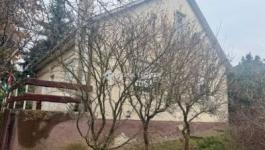 Eladó családi ház Érd