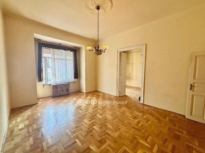 Eladó lakás Budapest