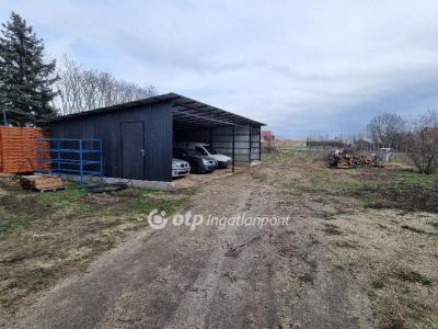 Eladó családi ház Kakucs