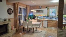 Eladó családi ház Érd