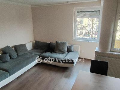 Eladó lakás Berettyóújfalu