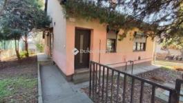 Eladó családi ház Érd