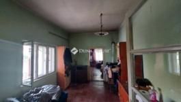 Eladó családi ház Monor